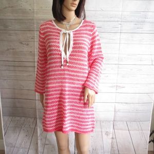 NWT _ TOMMY BAHAMA tunic top - sz M - MSRP $98.00